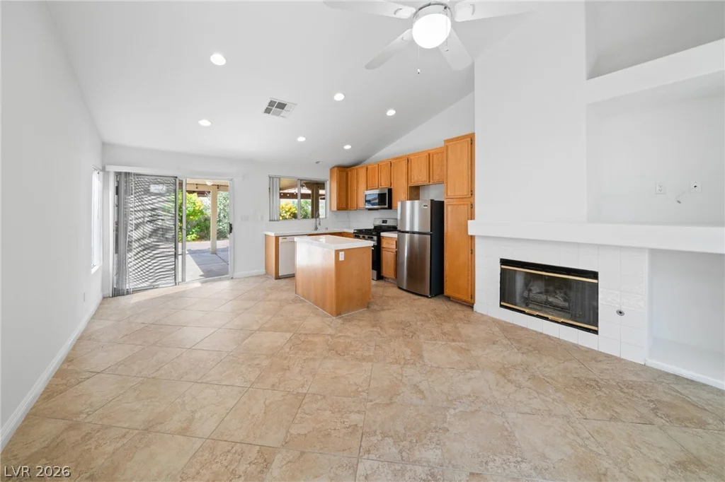 1722 Council Bluff, North Las Vegas, NV 89031
