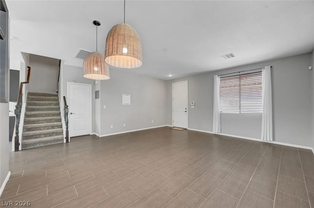 3736 Honey Crest, Las Vegas, NV 89135