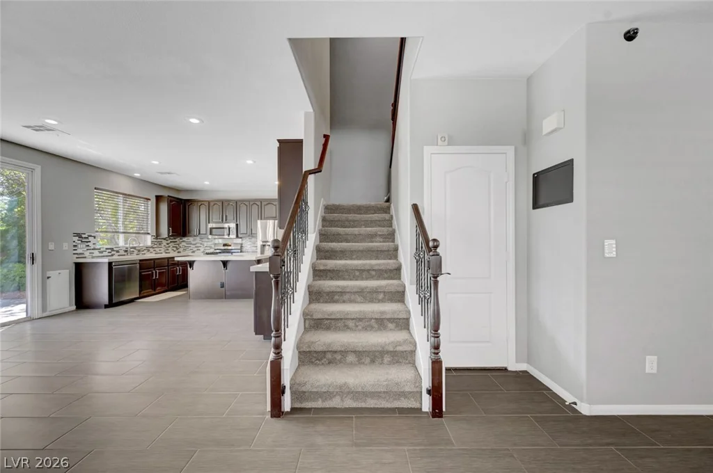 3736 Honey Crest, Las Vegas, NV 89135