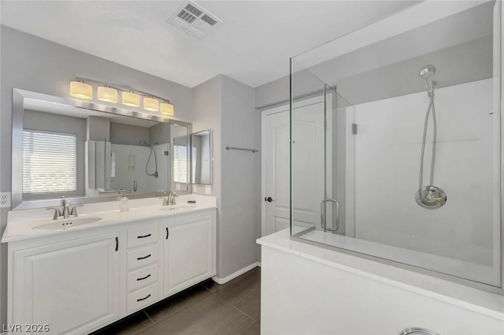 3736 Honey Crest, Las Vegas, NV 89135
