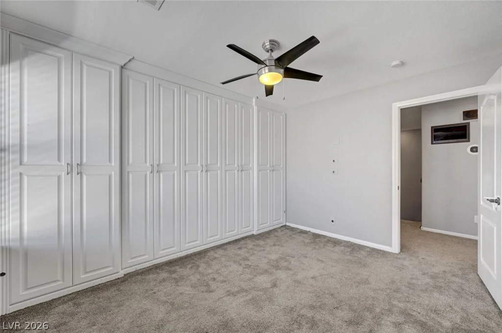 3736 Honey Crest, Las Vegas, NV 89135