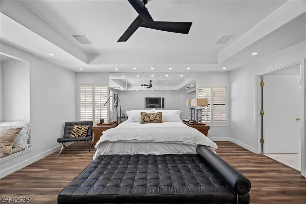 820 Pinehurst, Las Vegas, NV 89109