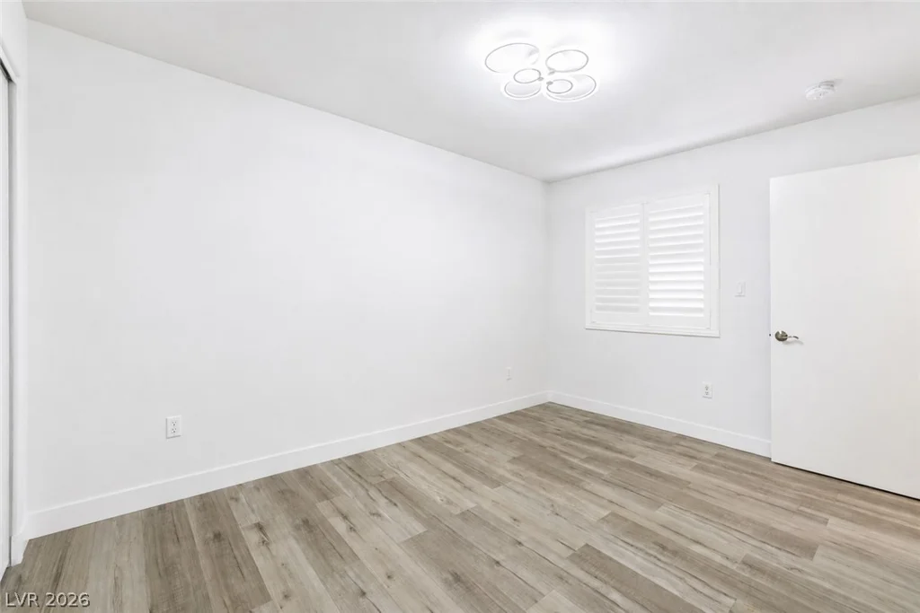 7950 Flamingo, Las Vegas, NV 89147
