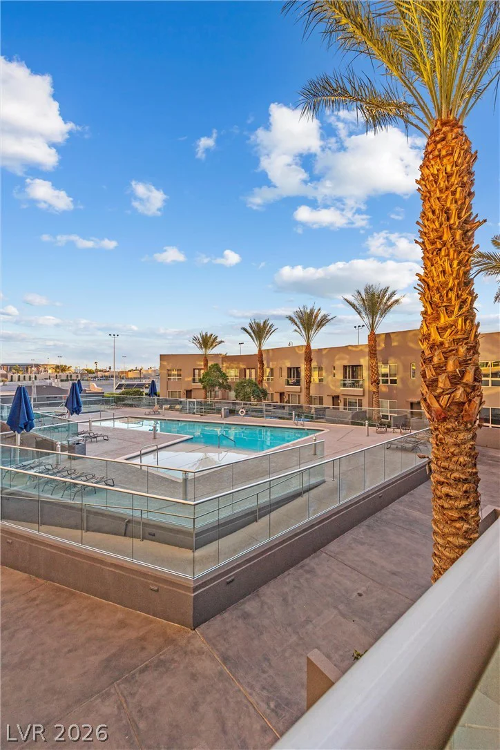 4525 Dean Martin, Las Vegas, NV 89103