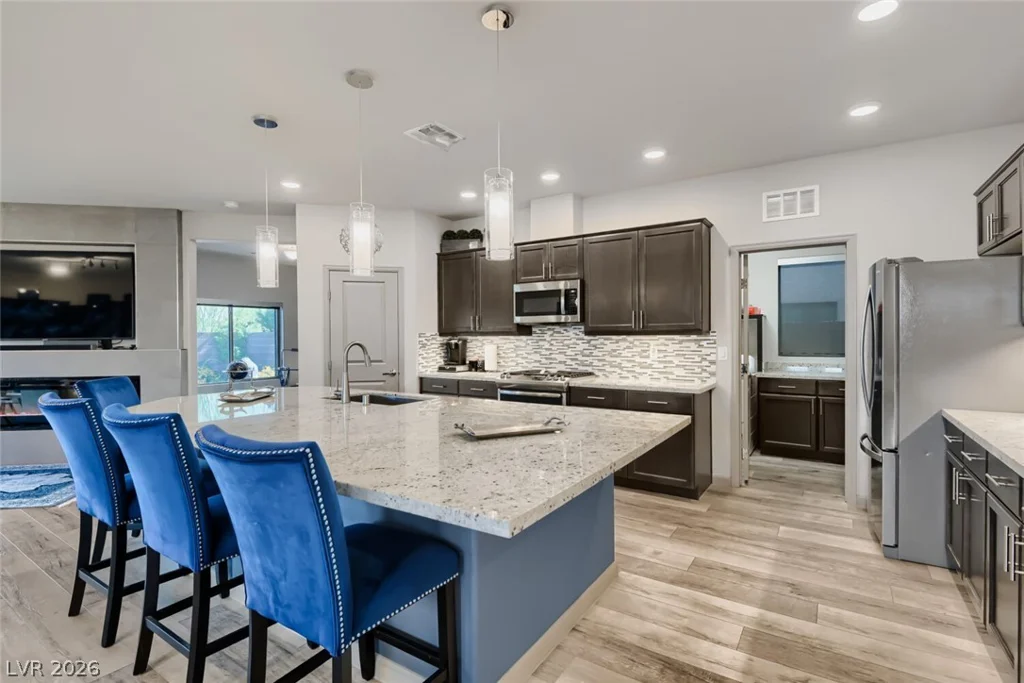 356 Coastal Fog, Las Vegas, NV 89183