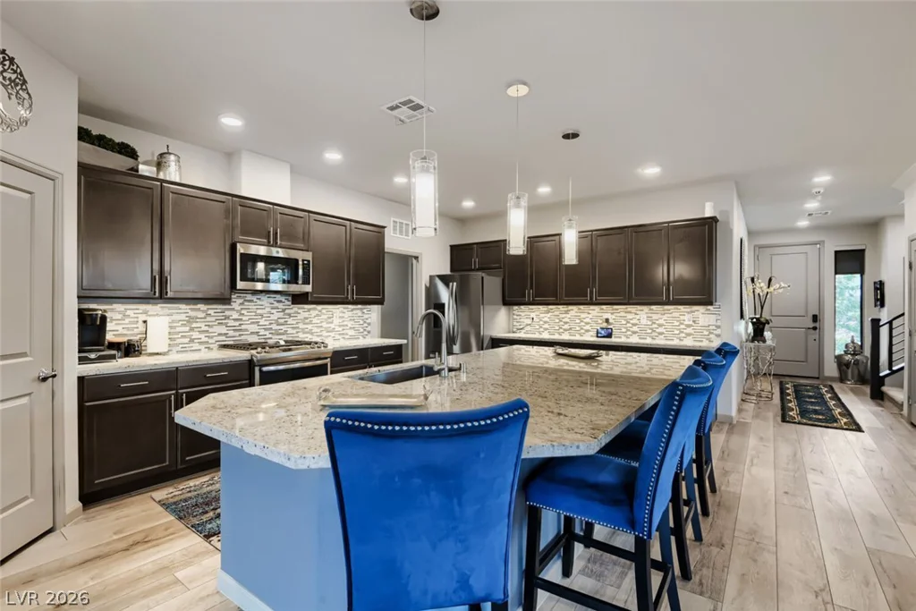 356 Coastal Fog, Las Vegas, NV 89183