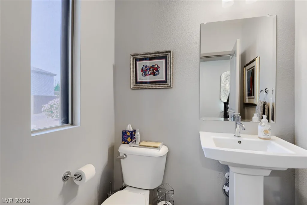 356 Coastal Fog, Las Vegas, NV 89183