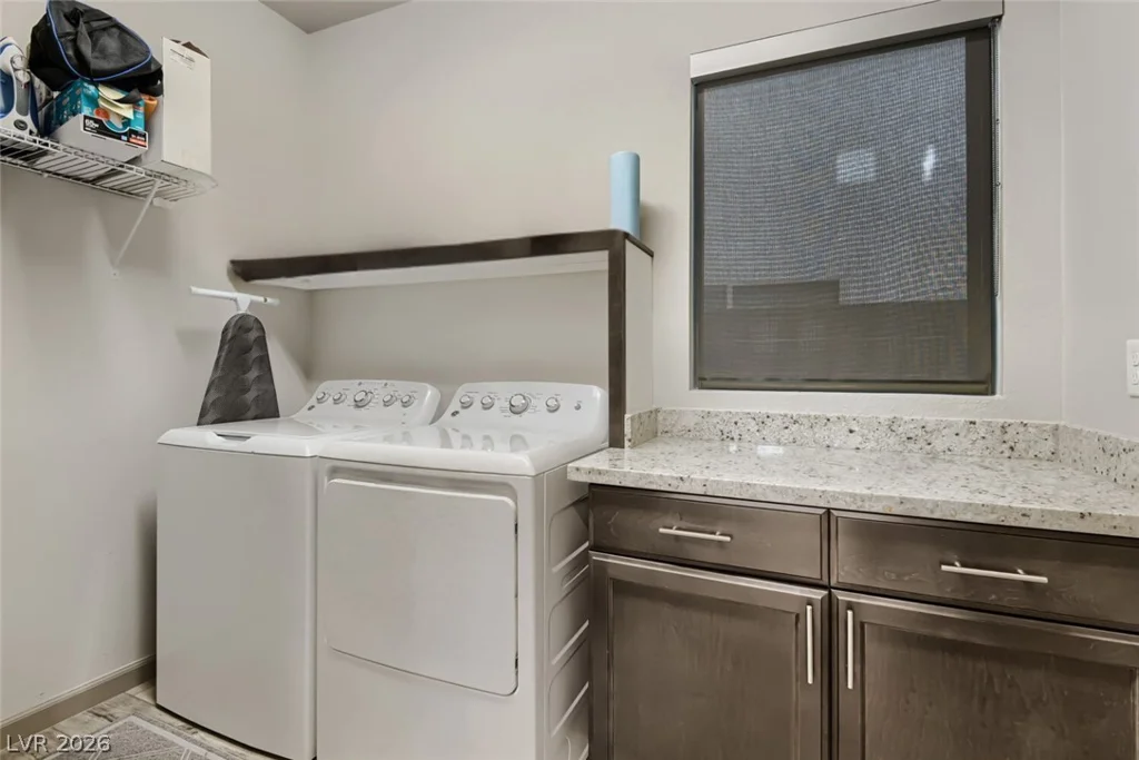 356 Coastal Fog, Las Vegas, NV 89183
