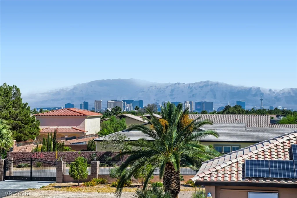 356 Coastal Fog, Las Vegas, NV 89183