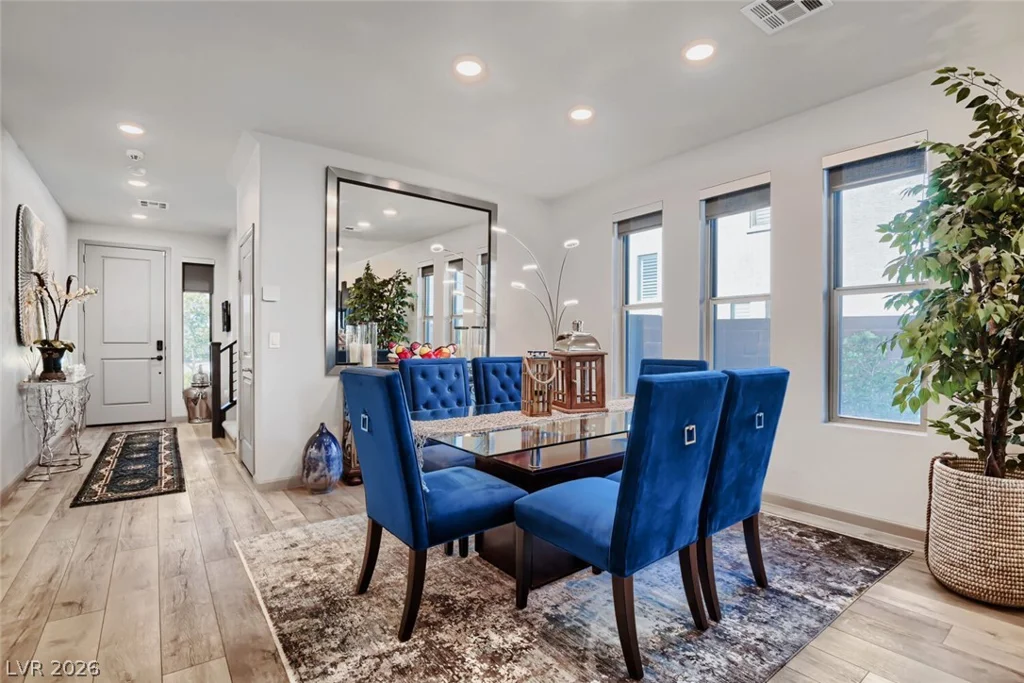 356 Coastal Fog, Las Vegas, NV 89183