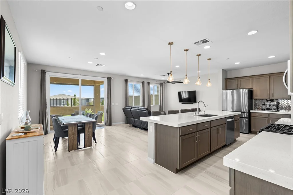8526 Felker, Las Vegas, NV 89166