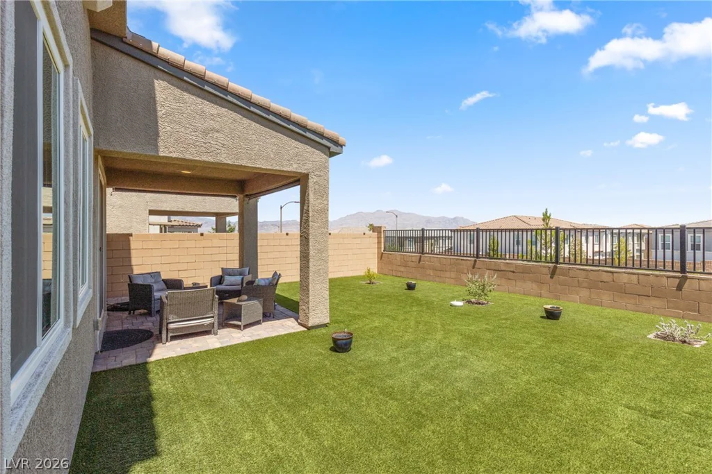 8526 Felker, Las Vegas, NV 89166