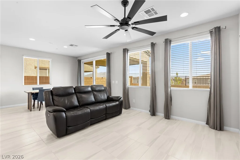8526 Felker, Las Vegas, NV 89166