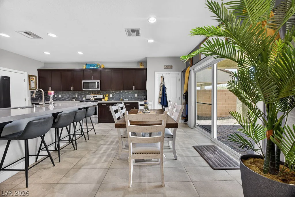 6375 Ashland Crest, Las Vegas, NV 89115