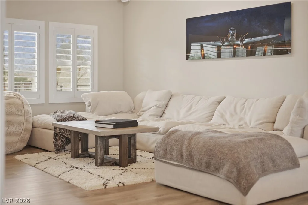 8609 Calla Lily, Las Vegas, NV 89139