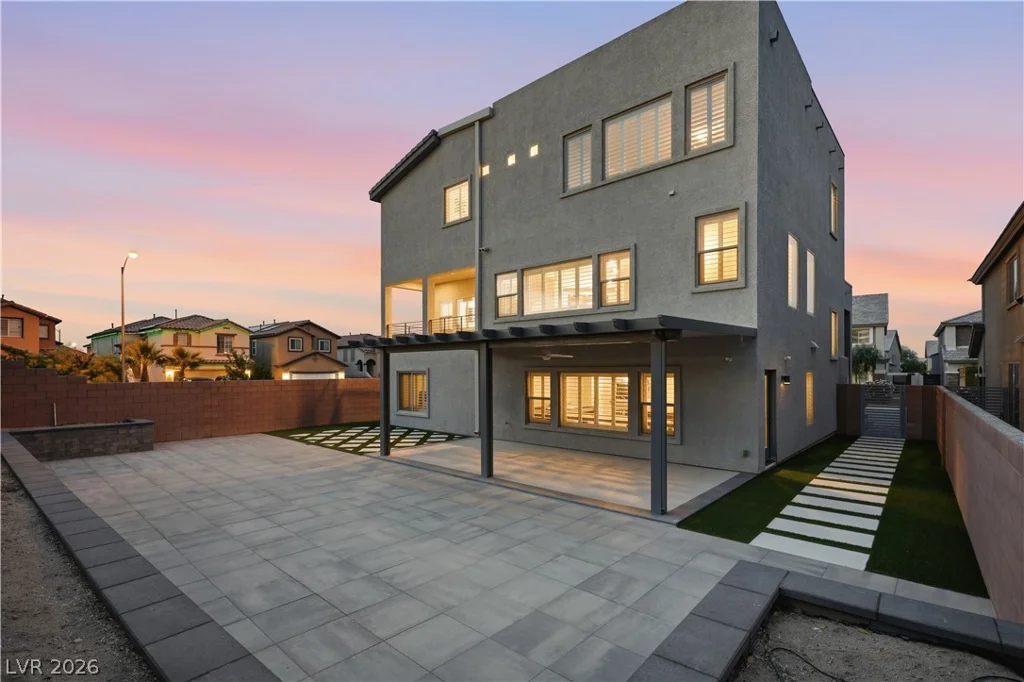 8609 Calla Lily, Las Vegas, NV 89139
