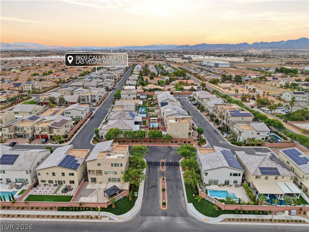 8609 Calla Lily, Las Vegas, NV 89139
