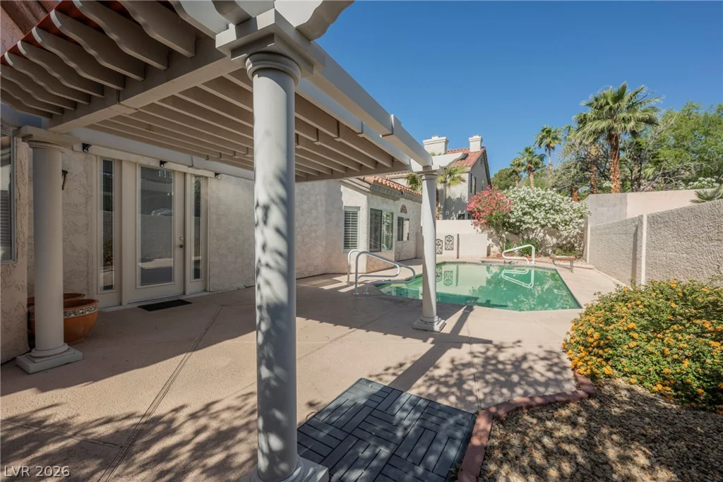 7628 Spruce Run, Las Vegas, NV 89128