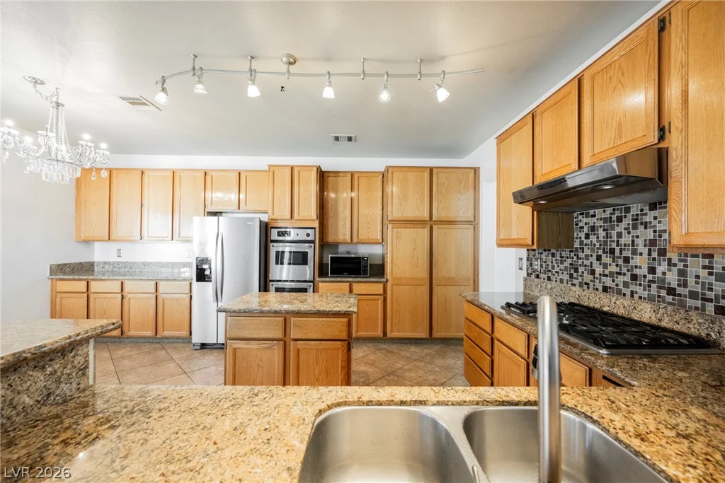 7628 Spruce Run, Las Vegas, NV 89128
