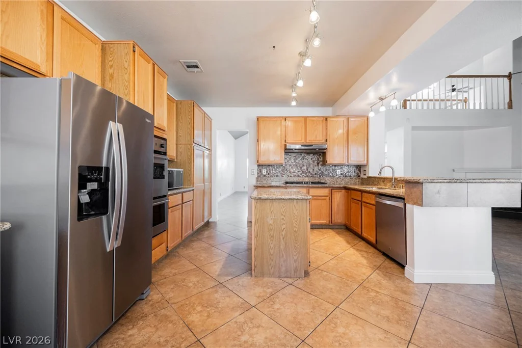 7628 Spruce Run, Las Vegas, NV 89128
