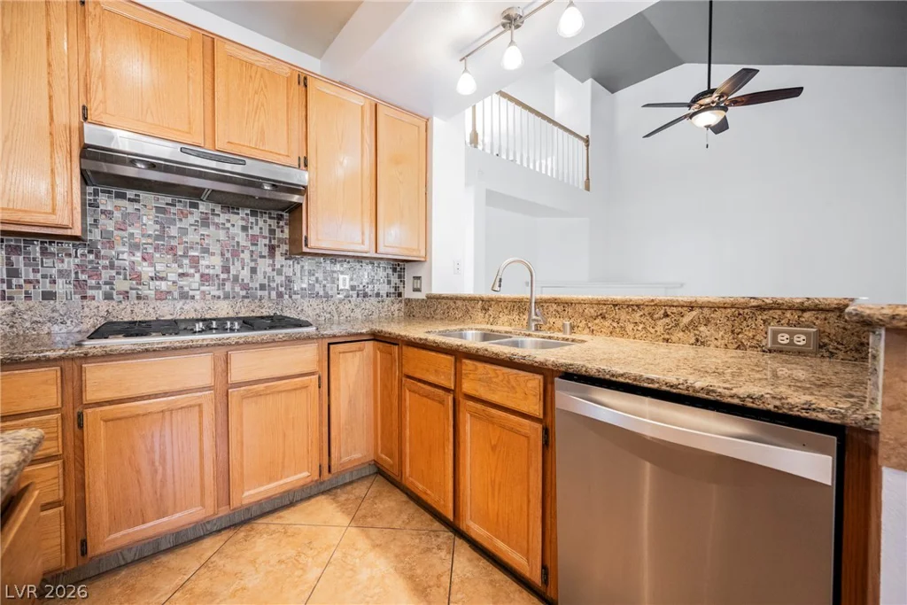 7628 Spruce Run, Las Vegas, NV 89128