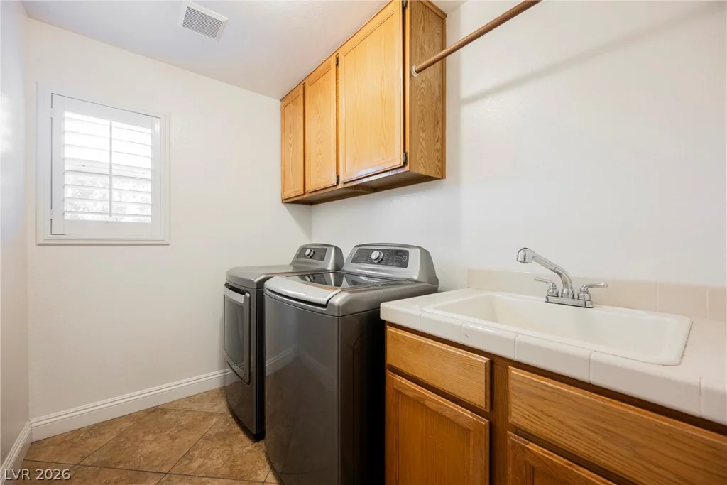 7628 Spruce Run, Las Vegas, NV 89128