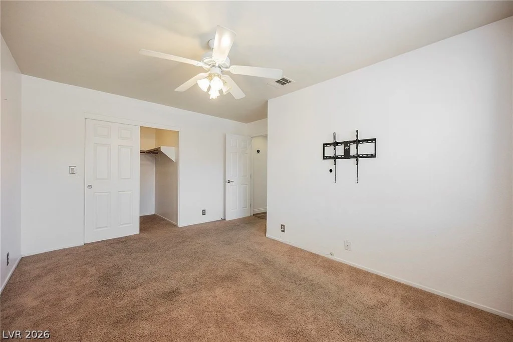 7628 Spruce Run, Las Vegas, NV 89128