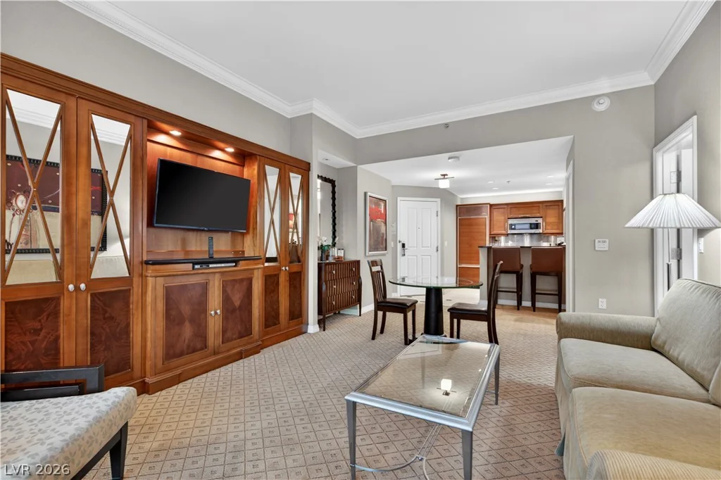 125 Harmon, Las Vegas, NV 89109