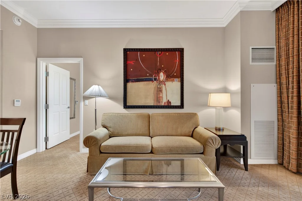 125 Harmon, Las Vegas, NV 89109