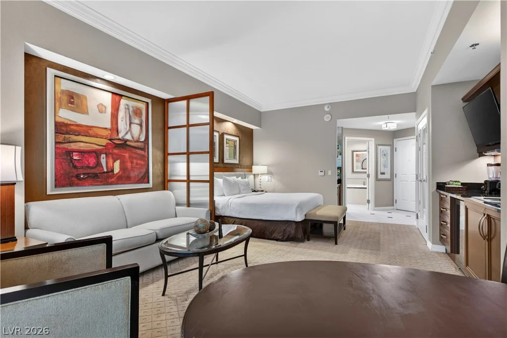 125 Harmon, Las Vegas, NV 89109