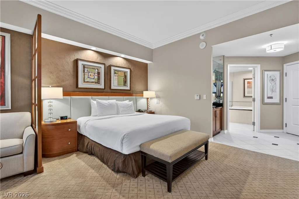 125 Harmon, Las Vegas, NV 89109
