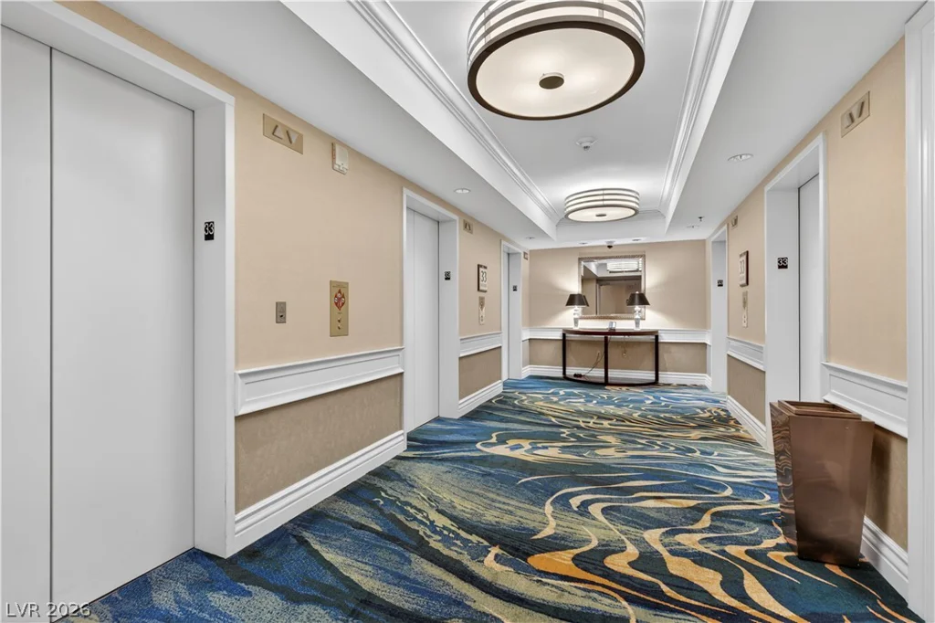 125 Harmon, Las Vegas, NV 89109