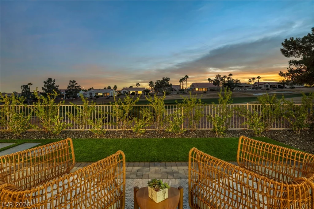 9917 VILLA RIDGE, Las Vegas, NV 89134