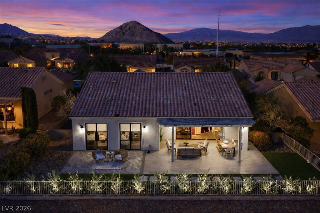 9917 VILLA RIDGE, Las Vegas, NV 89134