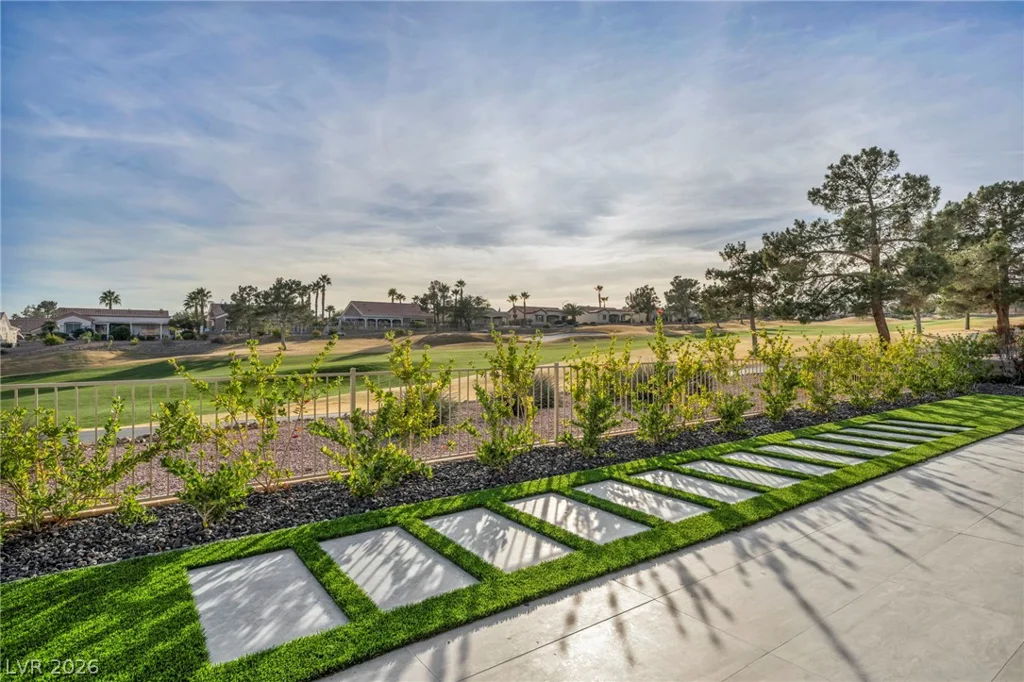 9917 VILLA RIDGE, Las Vegas, NV 89134