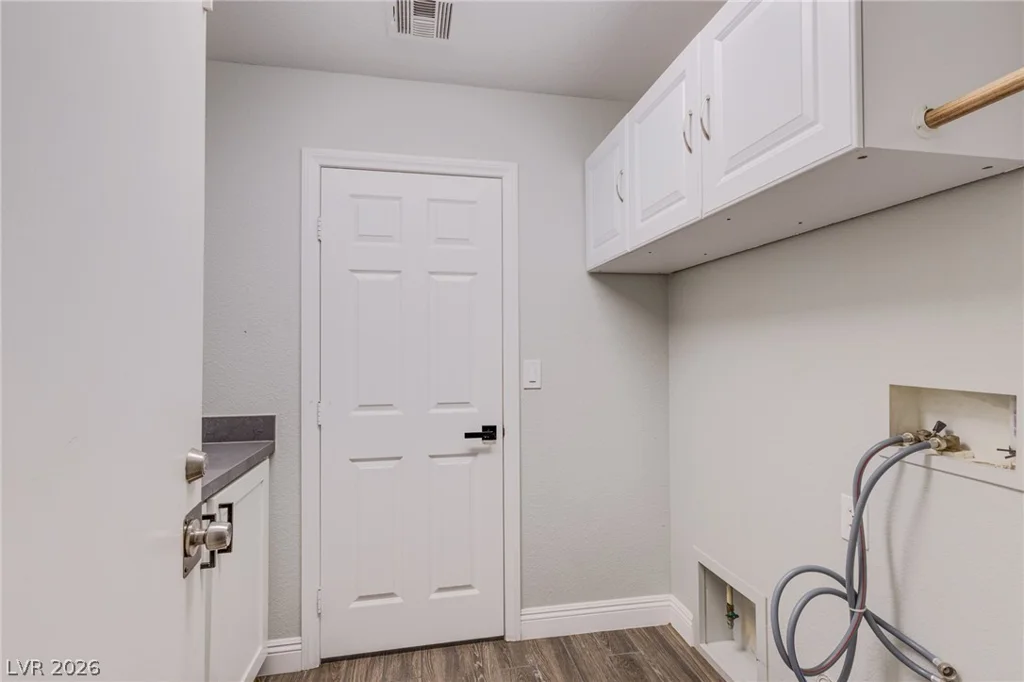 7055 Fort Tule, Las Vegas, NV 89179