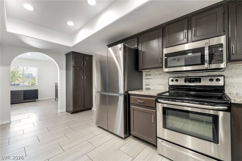 10380 Gilespie, Las Vegas, NV 89183