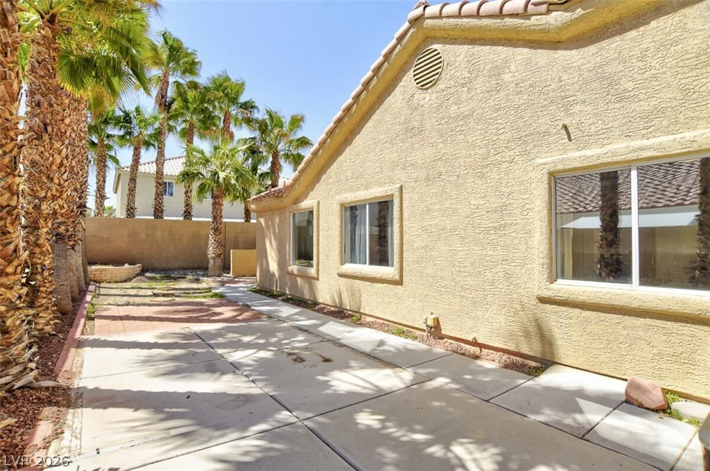 7737 Wedlock, Las Vegas, NV 89129
