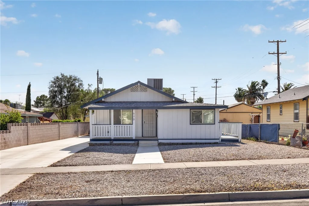 608 California, Boulder City, NV 89005