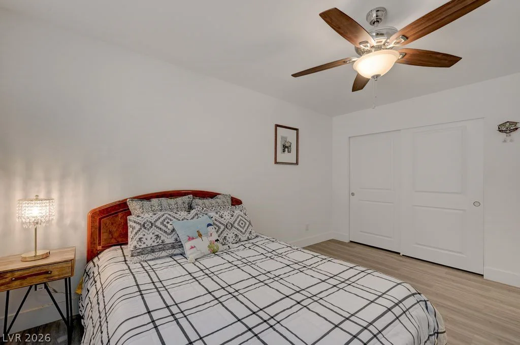7135 Sunland Hills, Las Vegas, NV 89113