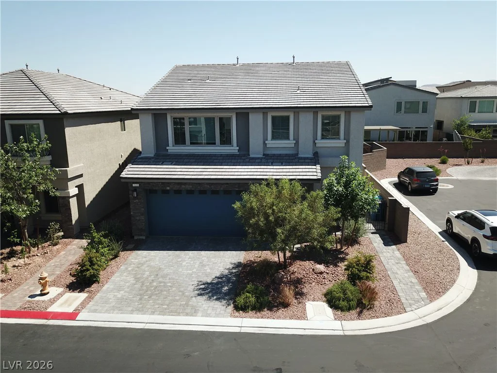 7135 Sunland Hills, Las Vegas, NV 89113