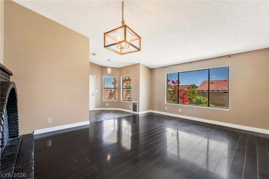 160 Drifting Sand, Henderson, NV 89074