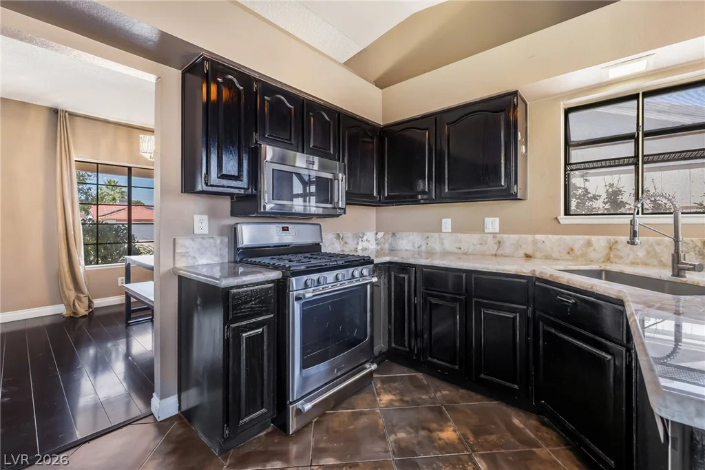 160 Drifting Sand, Henderson, NV 89074