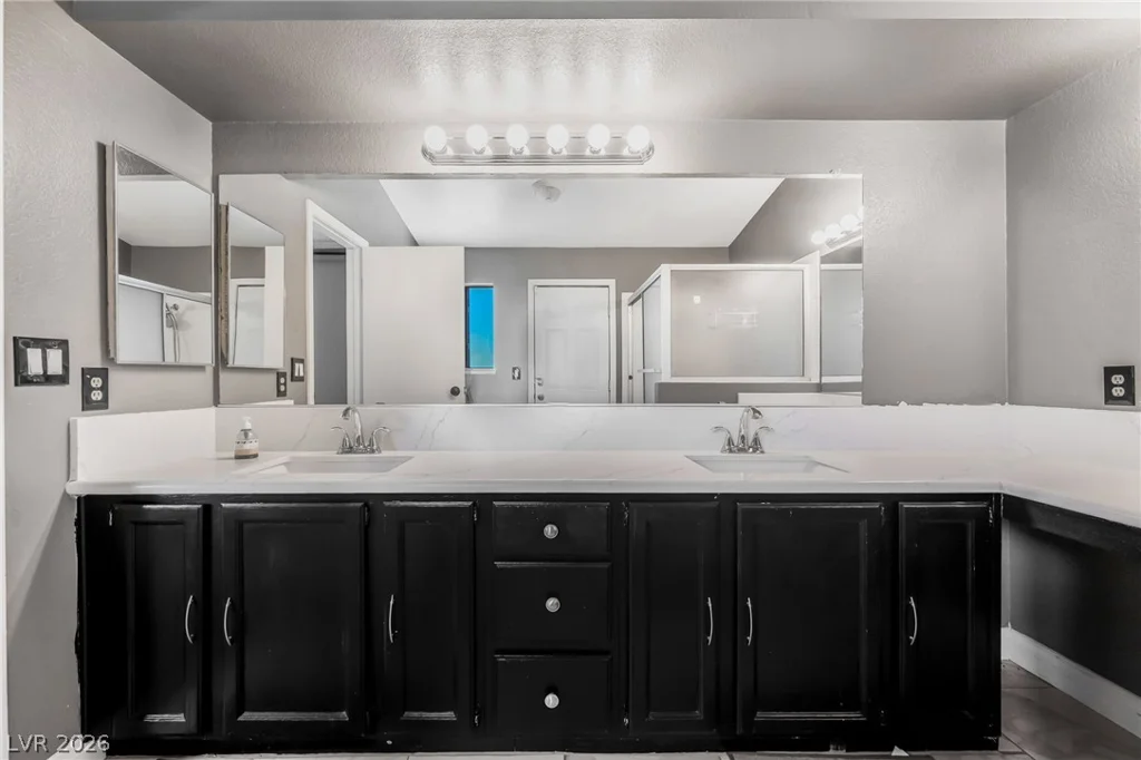 160 Drifting Sand, Henderson, NV 89074