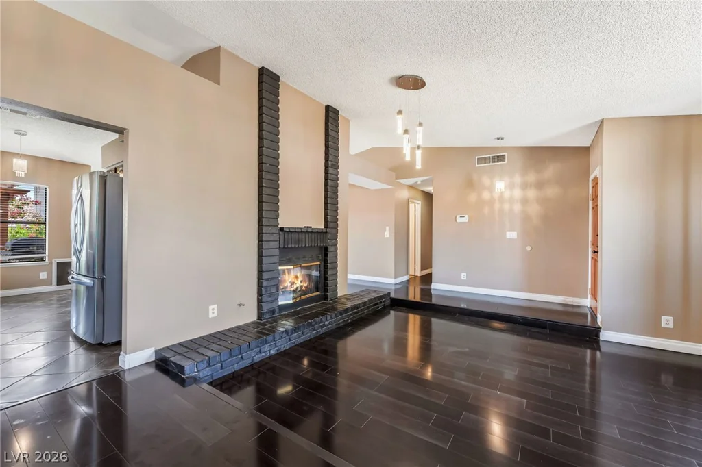 160 Drifting Sand, Henderson, NV 89074