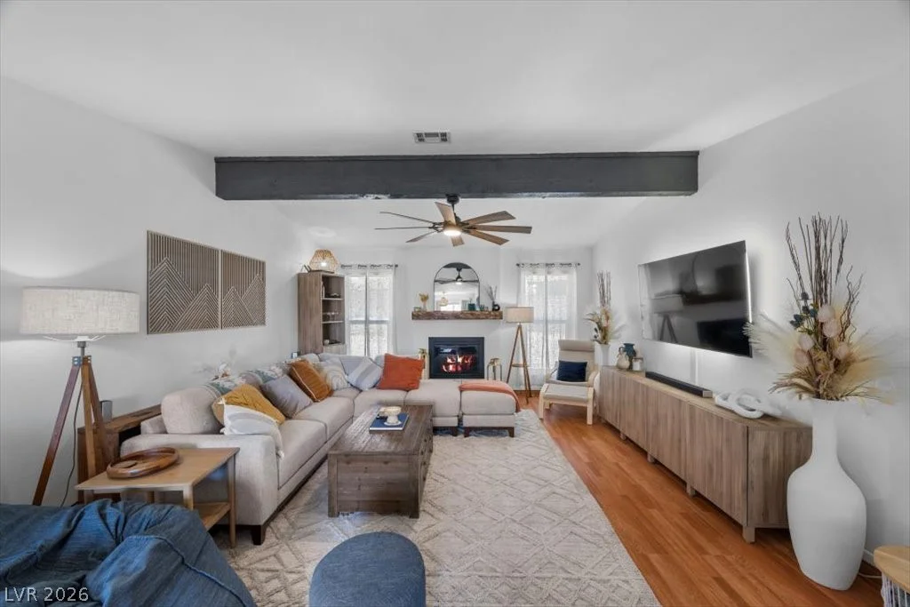8508 Hearst, Las Vegas, NV 89117