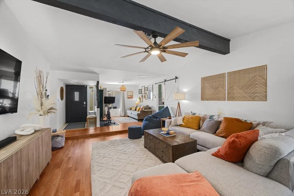 8508 Hearst, Las Vegas, NV 89117