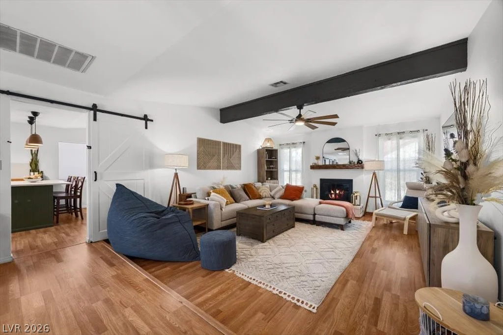 8508 Hearst, Las Vegas, NV 89117