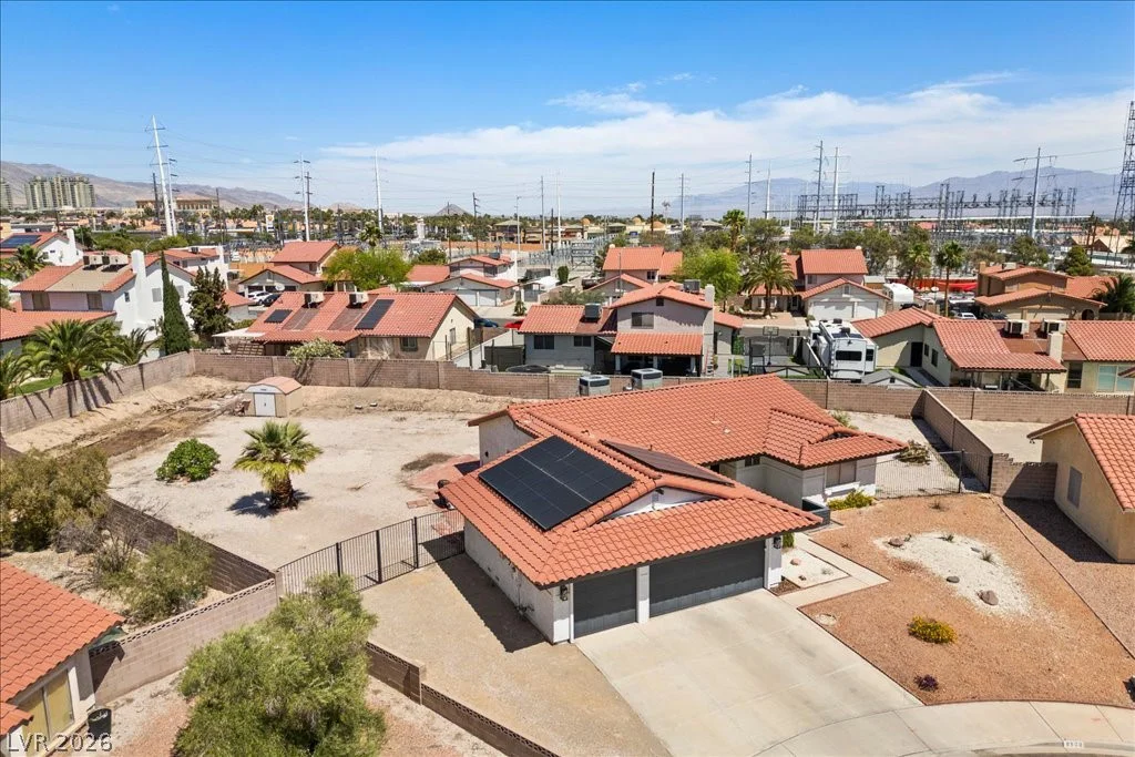 8508 Hearst, Las Vegas, NV 89117