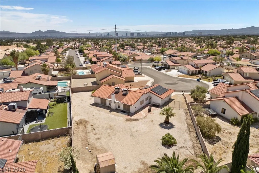 8508 Hearst, Las Vegas, NV 89117